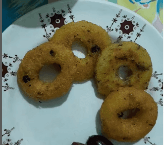 Viral Suji Vada (Semolina Vada) recipe
