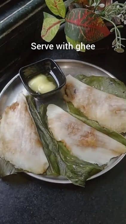 Patoli - Sweet Idli in Turmeric Leaf recipe