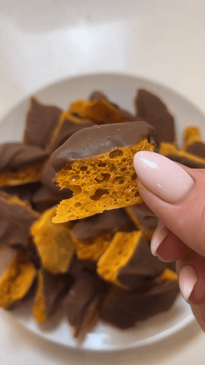 Honeycomb Toffee with Milk Chocolate recipe