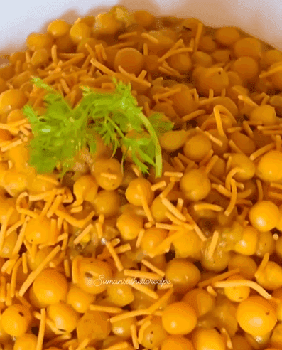 Simple and Tasty Matar Chhole recipe