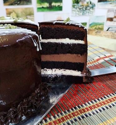 Indulgence Cake With Chocolate Glaze recipe