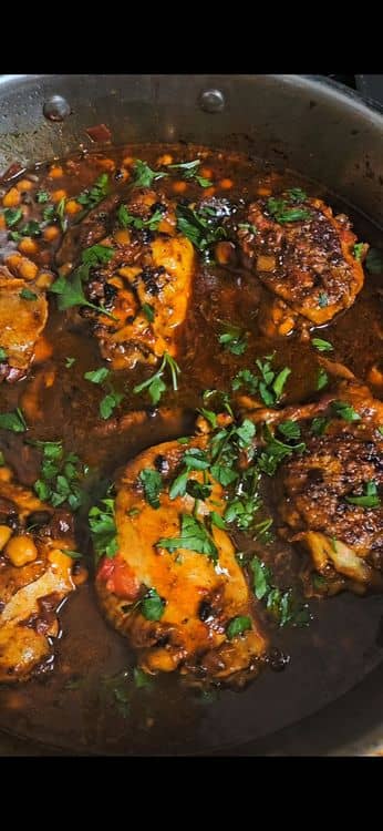 Chtitha Djedj (Algerian Chicken with Chickpeas in Tomato Sauce) recipe