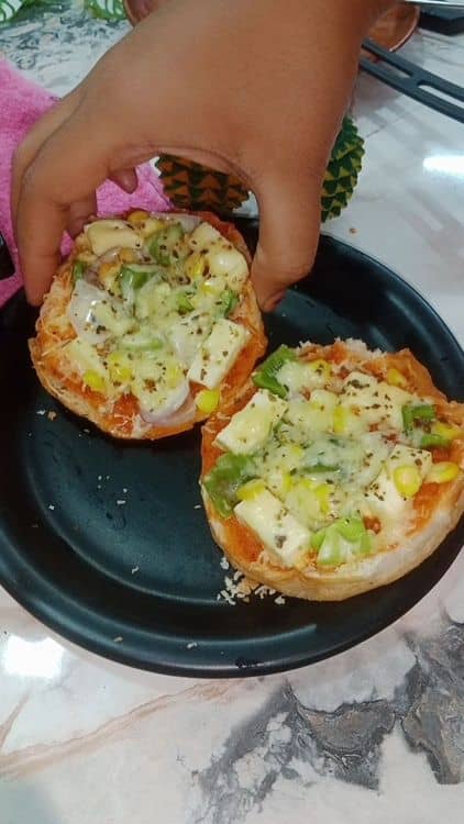 Crunchy Open Burger  recipe