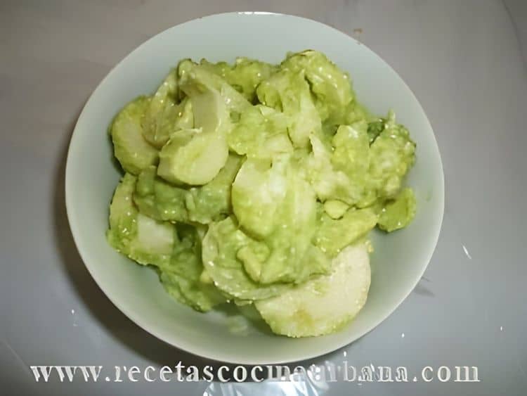 Hearts of Palm and Avocado Salad recipe