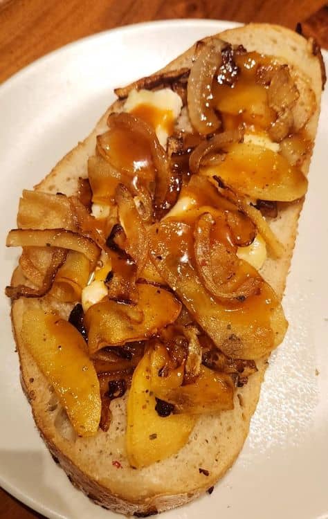 Caramel Apple Brie Melt recipe
