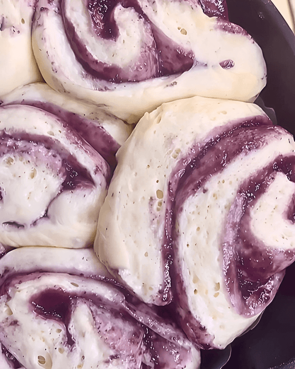 Blueberry Cream Cheese Rolls recipe
