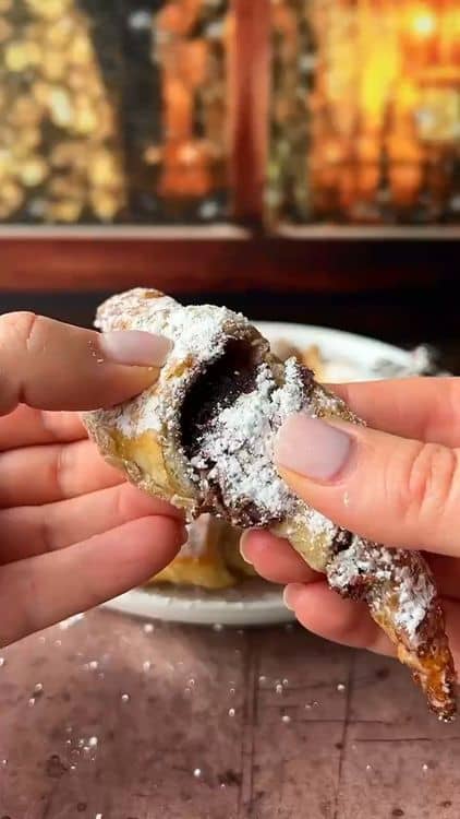 Three Ingredient Nutella Croissant  recipe