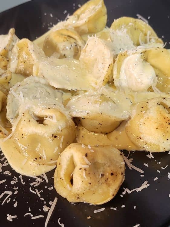 Mozzarella, Sundried Tomato & Basil Tortellini recipe