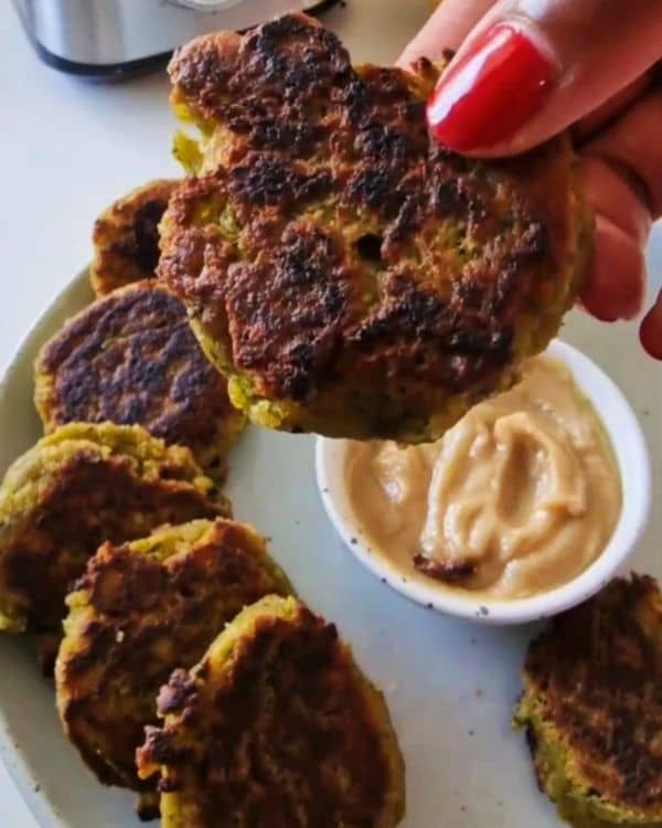 Quick and Easy Falafel (with Canned Chickpeas) recipe