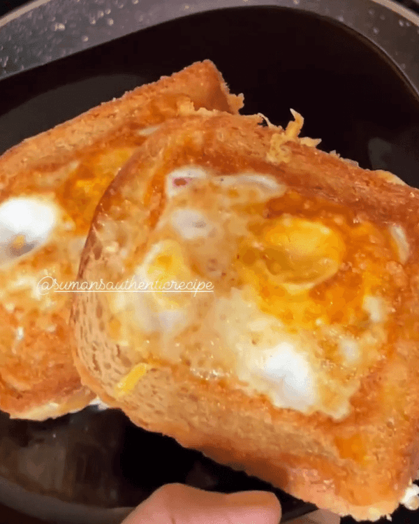Cheesy Egg Toast recipe
