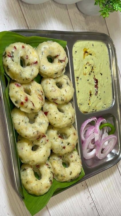 Steamed Poha Vada Recipe recipe