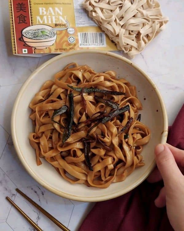 Scallion Oil Noodles recipe