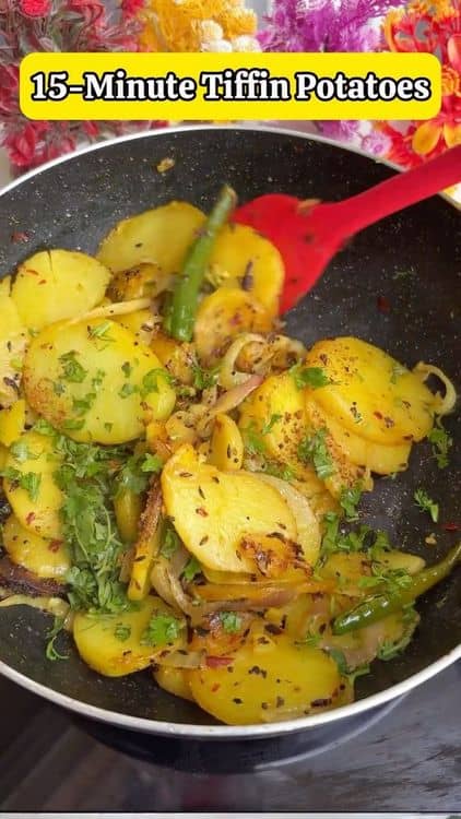 15-Minutes Tiffin Sabzi (Potatoes) recipe