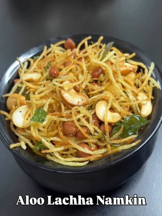 Aloo Lachha Namkeen Recipe recipe