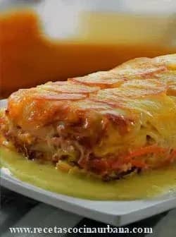 Potato and Carrot Casserole with Leek Sauce recipe