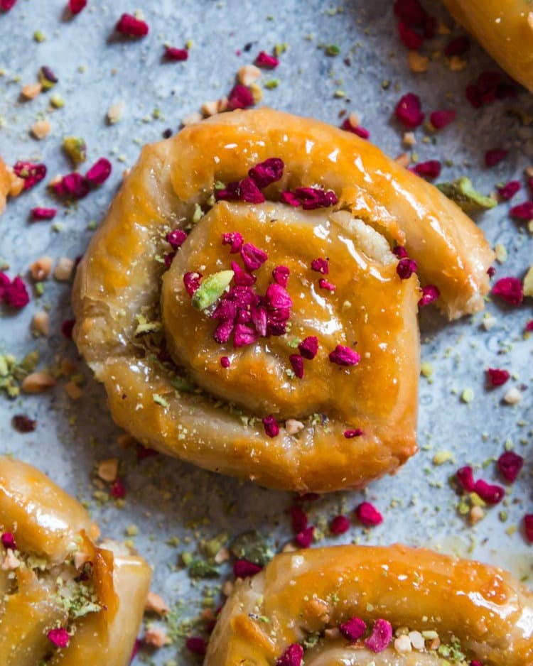 Almond Mhencha recipe