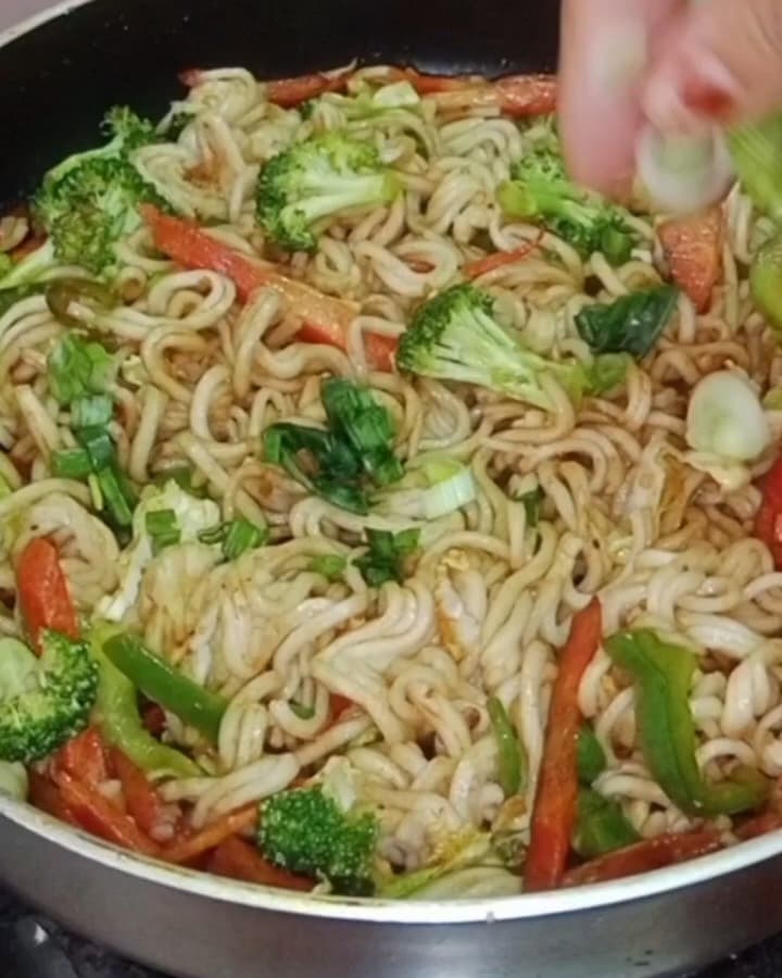 Street Style Veg. Noodles 🍜 recipe