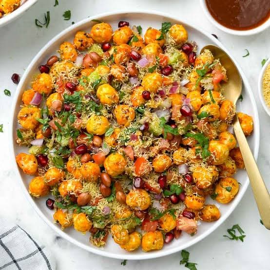 Healthy Makhana Chaat recipe