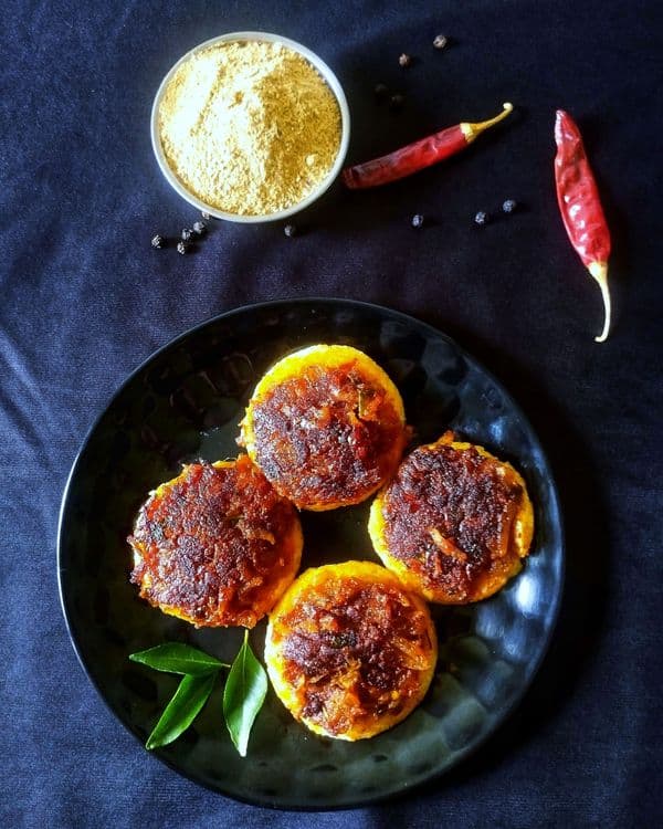 Hyderabadi Spot Idli / Hyderabad street food recipe