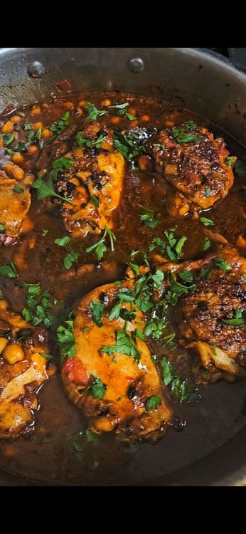 Chtitha Djedj (Algerian Chicken with Chickpeas in Tomato Sauce) recipe