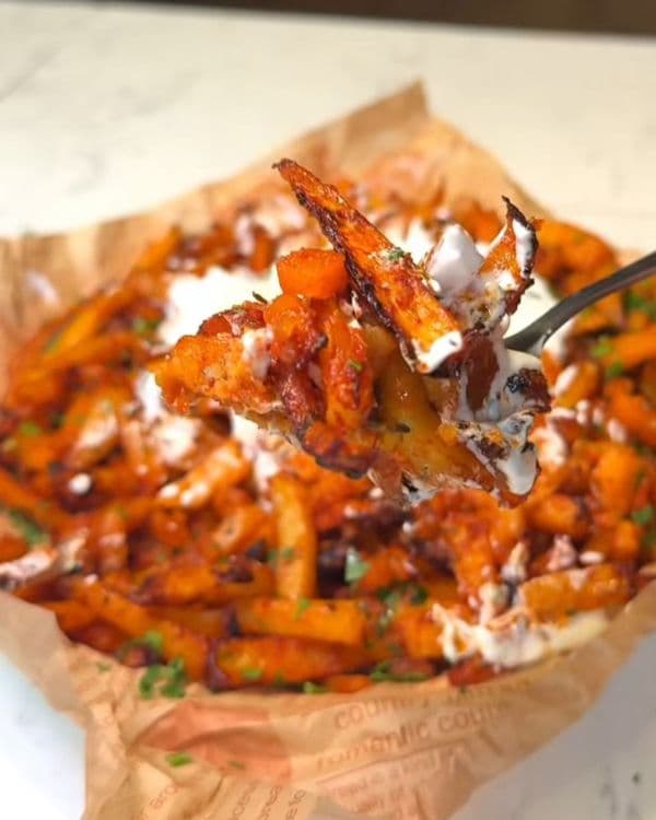 Spicy Oven-Baked Bata Harra Fries recipe
