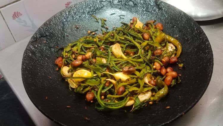 Ridge Gourd Peel Chutney | Peerkangai Thol Thogayal Recipe recipe