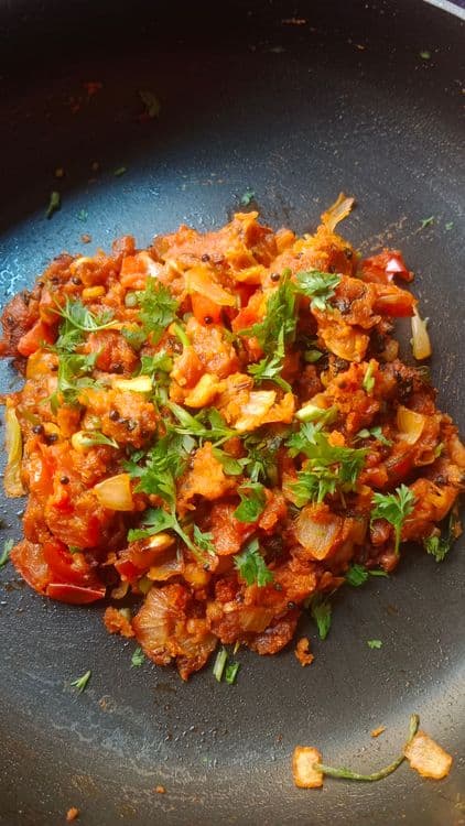 Onion Tomato Besan - Side Dish recipe