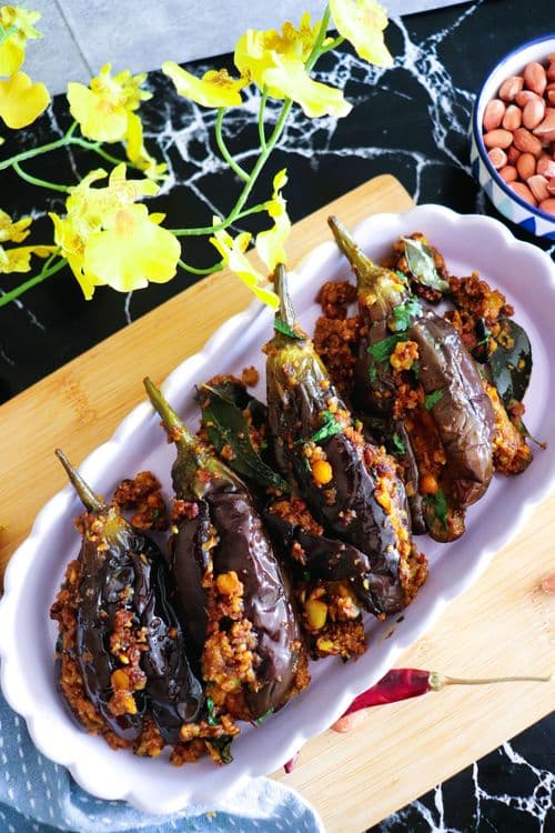 Stuffed Brinjal Fry (Gutti Vankaya Fry)  recipe
