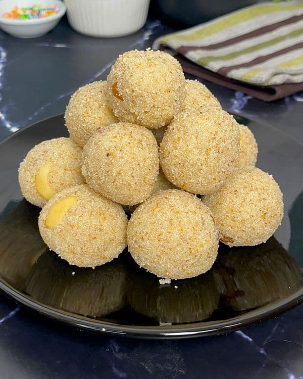 Perfect Rava Ladoo Recipe| Rava laddu recipe| How to make Sooji Laddu recipe