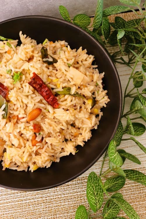 Tamarind Rice (Puliyogare/Pulihora)  recipe