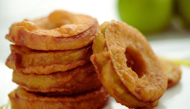 C02 : Apple Fritters recipe