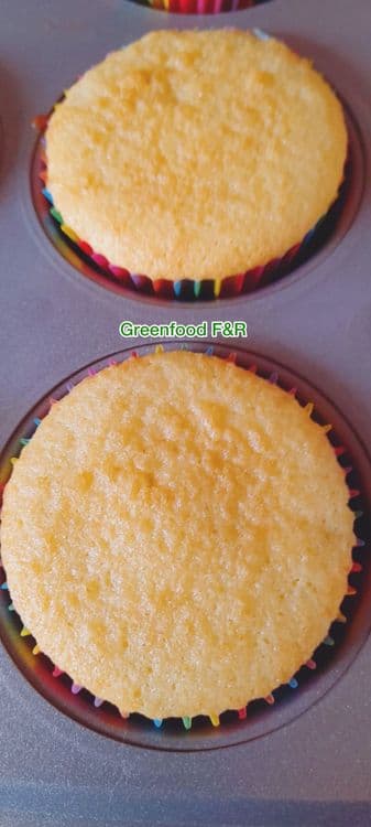  Vanilla Cupcakes  recipe