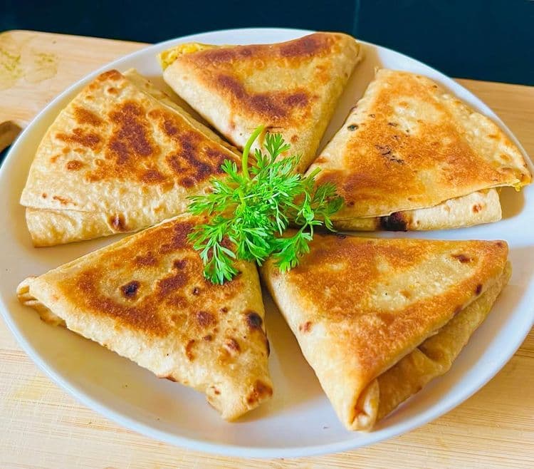 Non-Fried Roti Samosa recipe