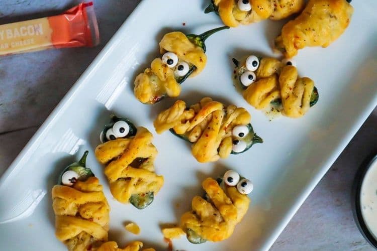 Jalapeño Popper Mummies recipe