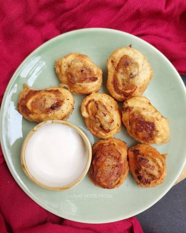 Pinwheel Samosa (Aloo ka Paratha) recipe