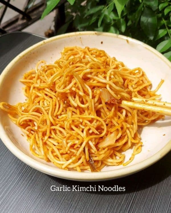 Spicy Kimchi Noodles recipe