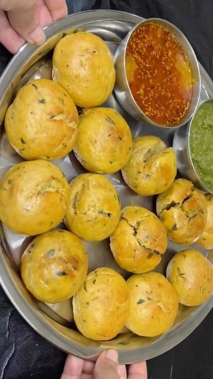 Moong Dal Methi Bafla Bati Recipe recipe