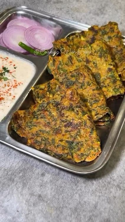 Spinach and Vegetable Cheela with Raita recipe