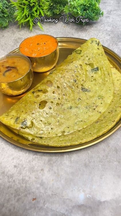 Palak Ka Dosa Aur Chutney recipe