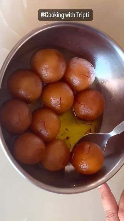 Bread Gulab Jamun recipe