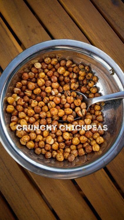 Protein-Packed Roasted Chickpeas Snack recipe