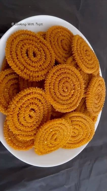 Aate Ki Chakli Recipe | Wheat Chakli Recipe recipe