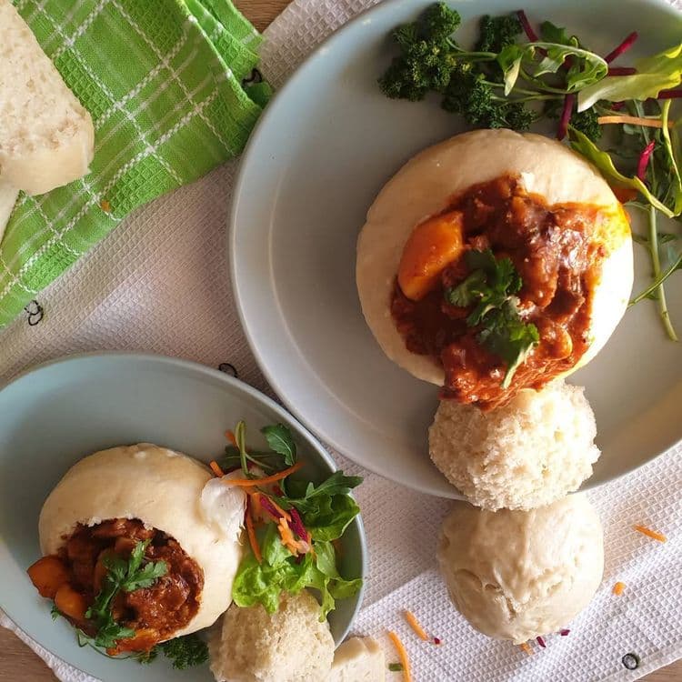 Steam Bread Bunny Chow with Beef Stew recipe