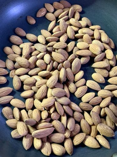 Almond-Brittle-(Badaam-Patti)-Dry-Roasted-Almonds.jpg