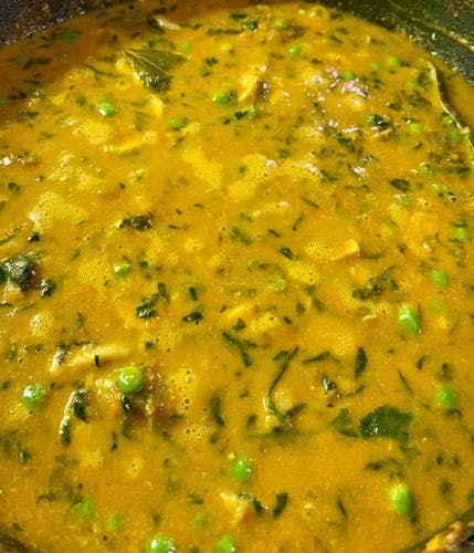 Creamy-Mushroom-Curry-Water-Added-in-Vegetables.jpg