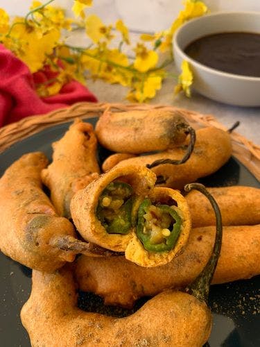 Rajasthani Mirchi Vada recipe