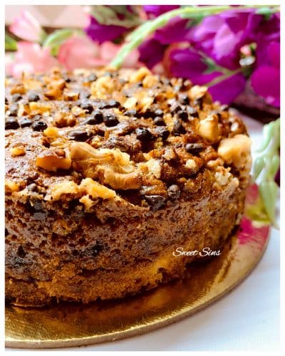 DATES AND WALNUT CAKE recipe