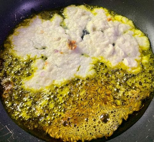 Machhi-Do-Pyaza-Indian-Fish-Curry-Cumin-Onion-Tempering.jpg