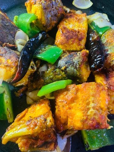 Machhi-Do-Pyaza-Indian-Fish-Curry-Tempered-Onion-Capsicum-Fish.jpg