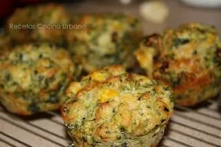 Spinach and Cheese Muffins recipe
